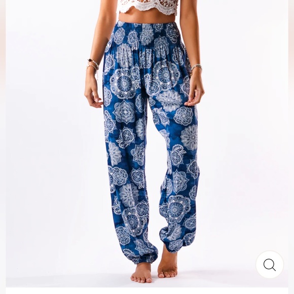 🖤HP🎉 Boho Chic Beachy/Yoga/Lounge Style High Waisted Harem Pants NWT - Picture 1 of 9